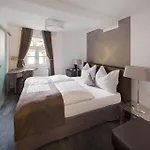 Haus Am Huehnerdieb Penzion 3*